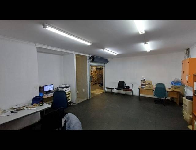 INDUSTRIAL PROPERTY TO RENT IN HENNOPSPARK